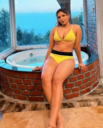 Full leaked Tanya chaudhari private onlyfans photo