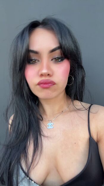 Full leaked Tara yummy page private onlyfans photo