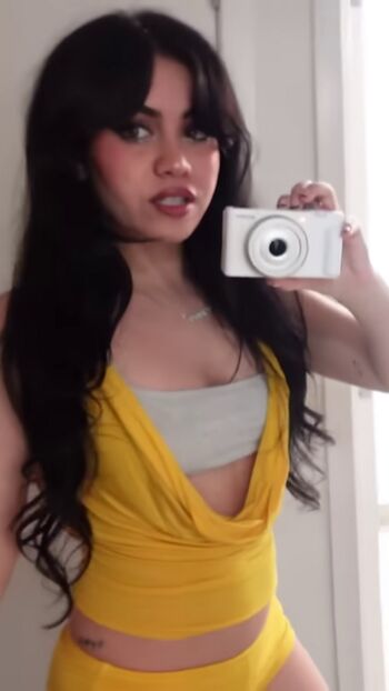 Full leaked Tara yummy private onlyfans photo