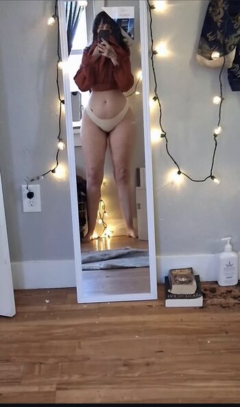 Full leaked Tarotcardofmystery private onlyfans photo