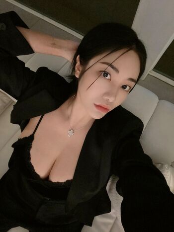 Full leaked Tashayung page private onlyfans photo