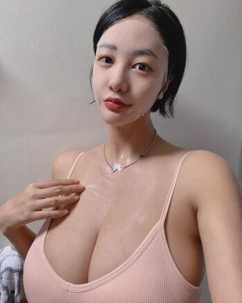 Full leaked Tashayung page private onlyfans photo