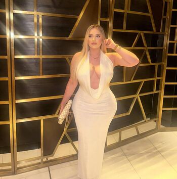 Full leaked Tashkbee private onlyfans photo