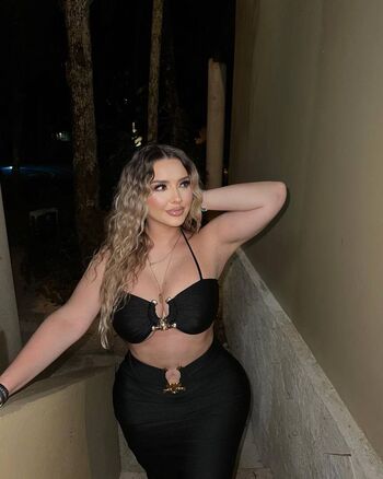 Full leaked Tashkbee private onlyfans photo