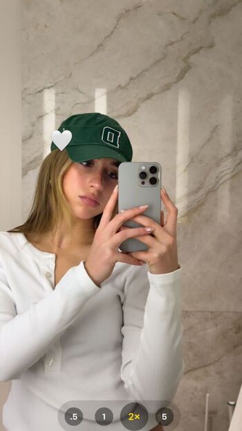 Full leaked Tate mcrae page private onlyfans photo