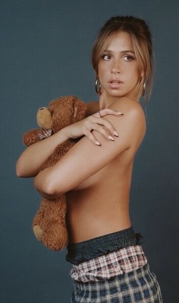 Full leaked Tate mcrae page private onlyfans photo