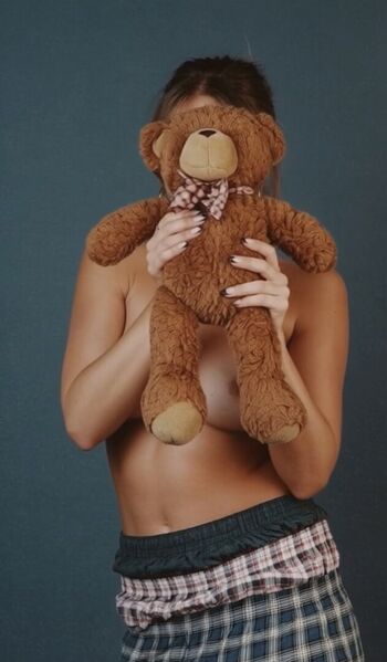 Full leaked Tate mcrae page private onlyfans photo