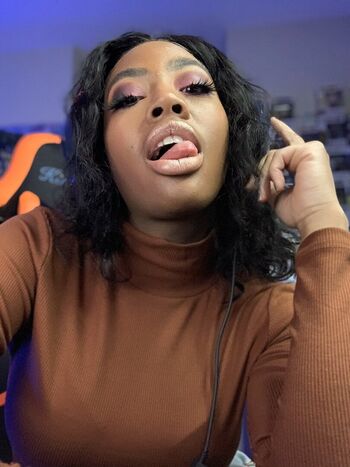 Full leaked Tattedpoodle page private onlyfans photo