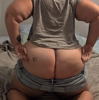 Tattooed_Chubby