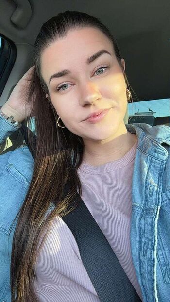 Full leaked Taybeezer private onlyfans photo