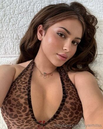 Full leaked Tayler hills private onlyfans photo