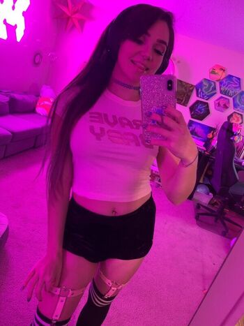 Full leaked Taylien private onlyfans photo