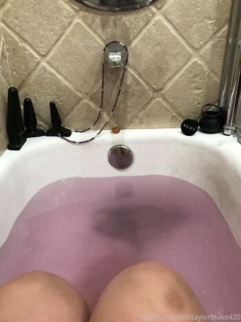 Full leaked Taylor blake private onlyfans photo