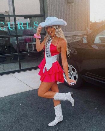 Full leaked Taylor grizzle private onlyfans photo