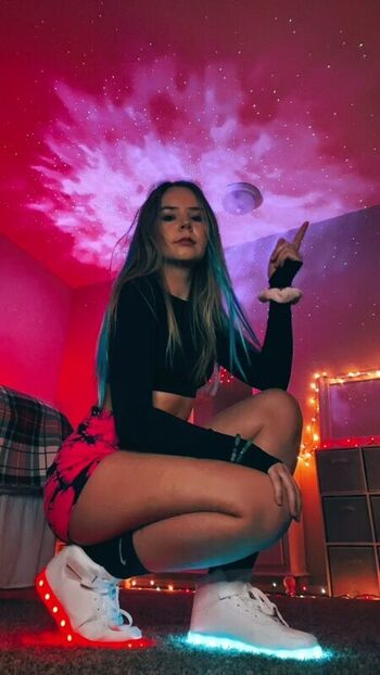 Full leaked Taylor grizzle private onlyfans photo