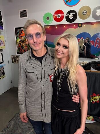 Full leaked Taylor momsen page private onlyfans photo