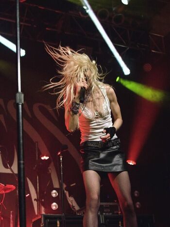 Full leaked Taylor momsen page private onlyfans photo