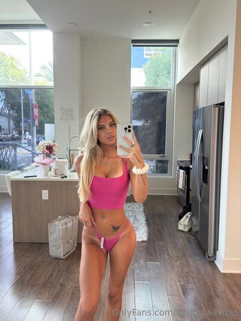 Full leaked Taylor peach xo private onlyfans photo