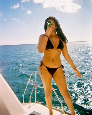 Full leaked Taylor rooks page private onlyfans photo