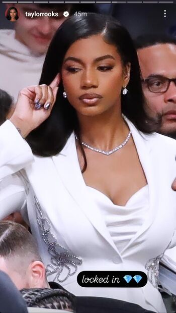 Full leaked Taylor rooks private onlyfans photo