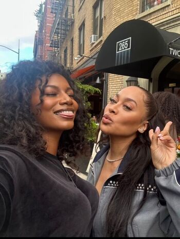 Full leaked Taylor rooks page private onlyfans photo