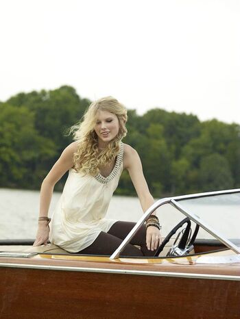 Full leaked Taylor swift  page private onlyfans photo