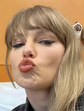 Full leaked Taylor swift  page private onlyfans photo