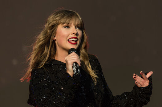 Full leaked Taylor swift  page private onlyfans photo