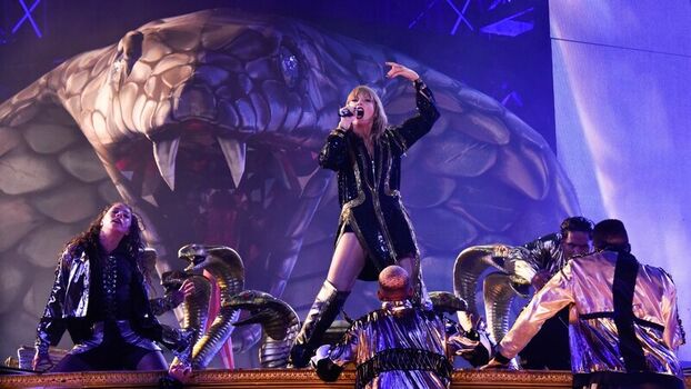 Full leaked Taylor swift  page private onlyfans photo