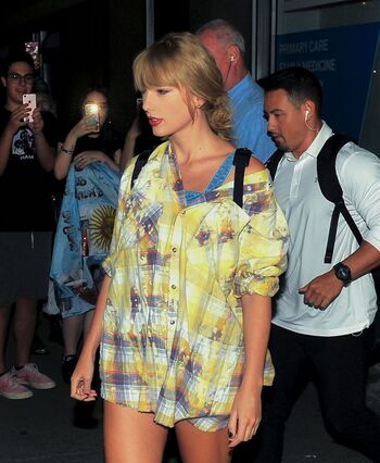 Full leaked Taylor swift  page private onlyfans photo