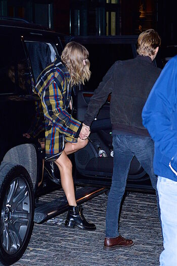 Full leaked Taylor swift private onlyfans photo