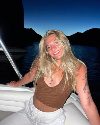Full leaked Taylormadden private onlyfans photo