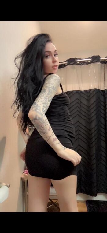 Full leaked Taylorsbadxo private onlyfans photo