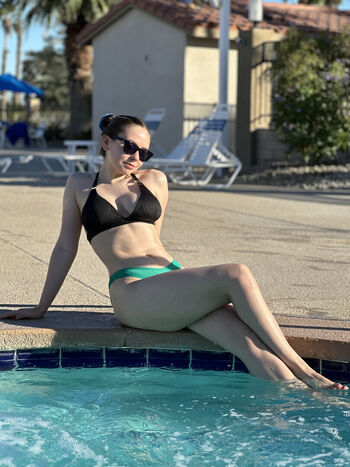 Full leaked Taylorstaverntales private onlyfans photo