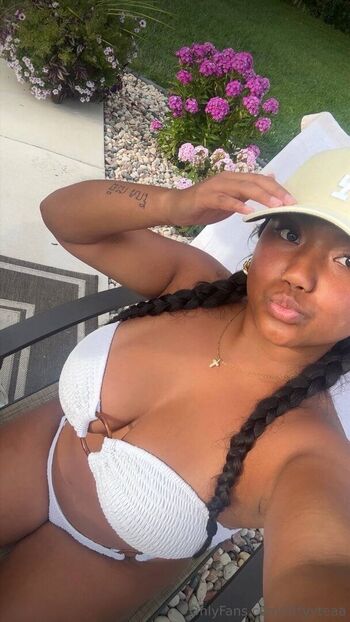 Full leaked Teadahsavy private onlyfans photo