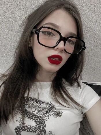 Full leaked Temik miu private onlyfans photo
