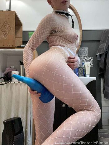 Full leaked Tentaclebimbo  page private onlyfans photo