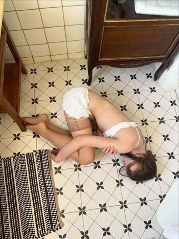 Full leaked Tero page private onlyfans photo