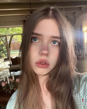 Full leaked Evelynxka/ private onlyfans photo