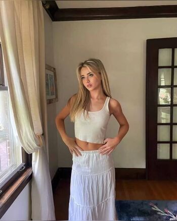 Full leaked Tess holloway private onlyfans photo