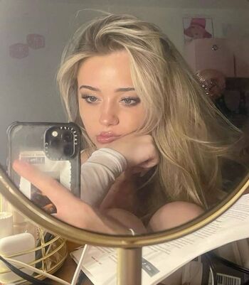 Full leaked Tess holloway private onlyfans photo