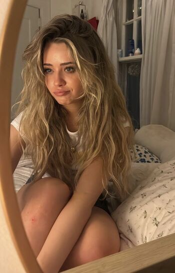 Full leaked Tess holloway private onlyfans photo