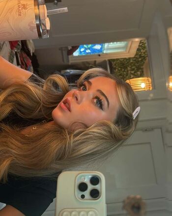 Full leaked Tess holloway private onlyfans photo