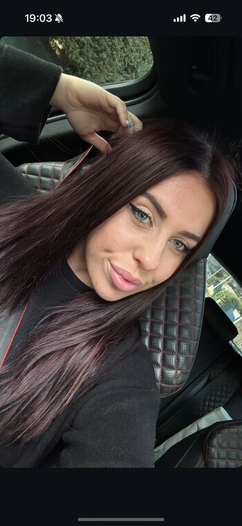 Full leaked Tessouile private onlyfans photo