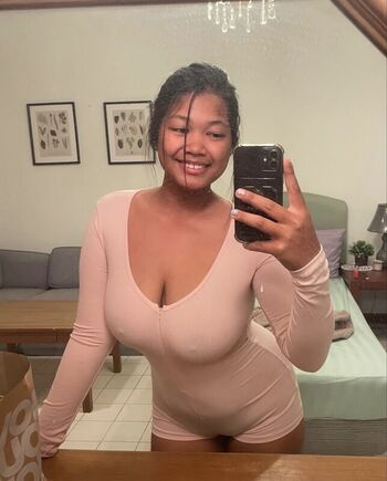 Full leaked Thai girls  page private onlyfans photo