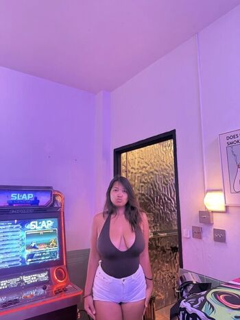 Full leaked Thai girls  page private onlyfans photo