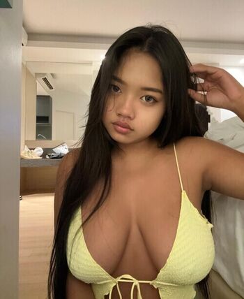 Full leaked Thai girls  page private onlyfans photo