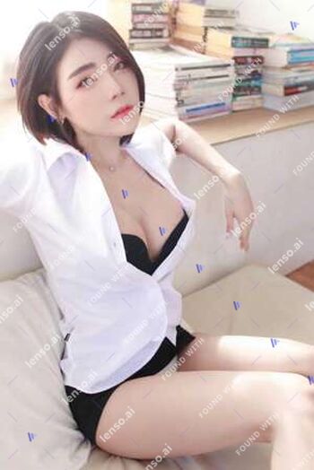 Full leaked Thai girls  page private onlyfans photo