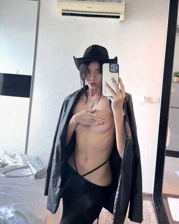 Thai Girls ????????