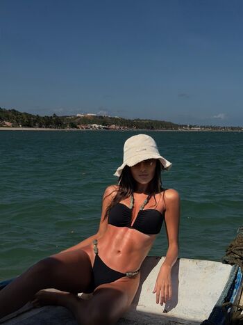 Full leaked Thais braz private onlyfans photo